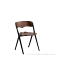 Пластиковая нога X-Chair с изогнутым деревянным сиденьем и спинкой